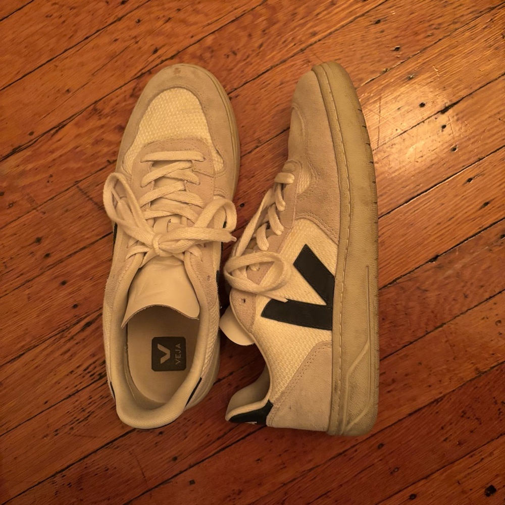 Veja v-10 mesh sneakers